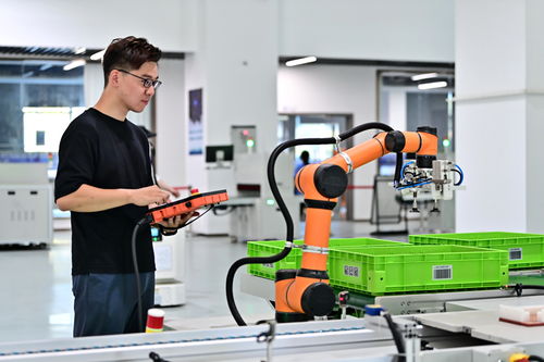 江西赣州 新质生产力赋能专精特新企业发展